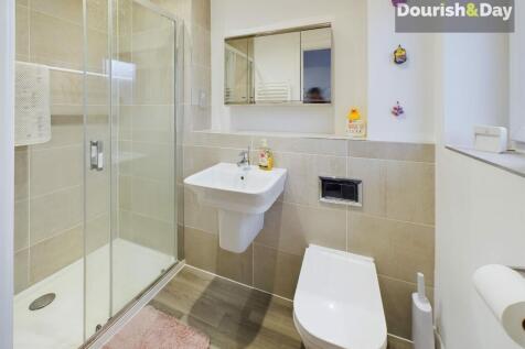 Bedroom 2 En-Suite