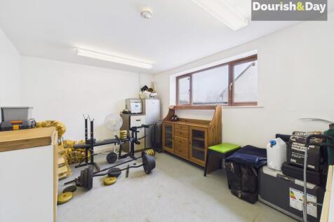 Commercial Building - Internal Image