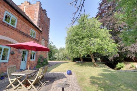 Front Elevation &amp; Garden