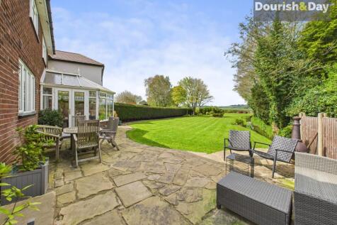 Rear Garden Patio