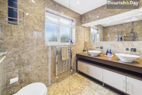 Ensuite Shower Room