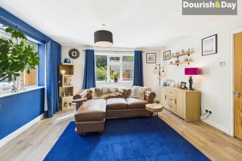 Open Plan Lounge/ Diner