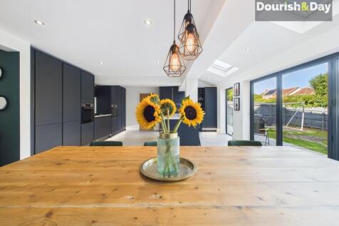 Kitchen / Living Diner