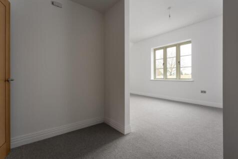 35 - Baddeley House - GL54 4NE - Web.jpg