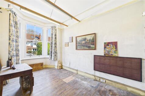 Arts &amp; Craft Room