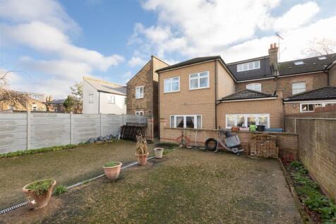 Clova Road E7