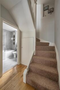 Steele Road E11