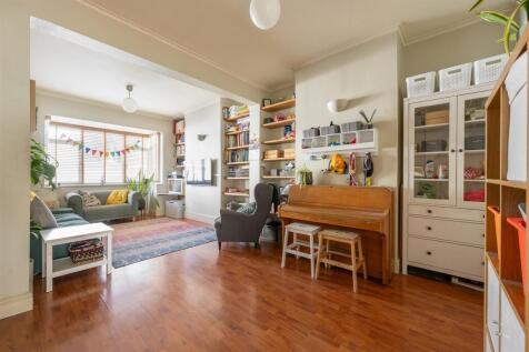 Ramsay Road E7