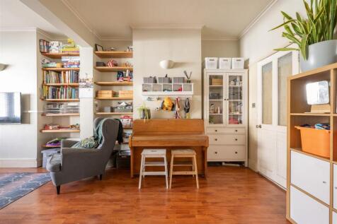 Ramsay Road E7