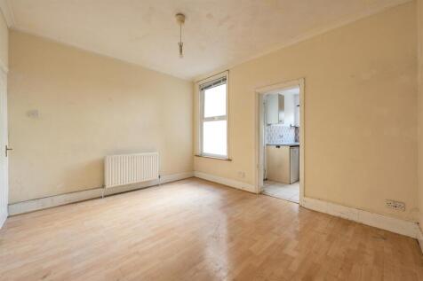 Odessa Road E7