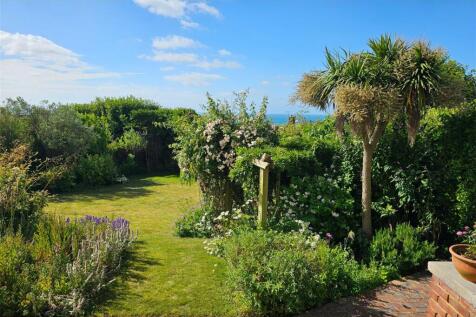 20. Garden View.jpg
