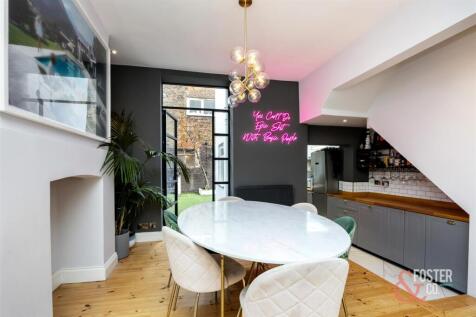 Lorna Road_9-013.jpg