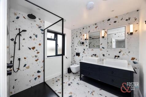 Berriedale Avenue 14-006.jpg