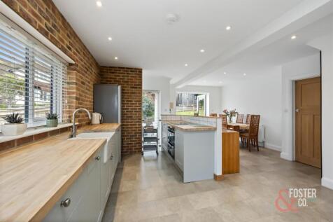 Bevendean Avenue, 25-027.jpg