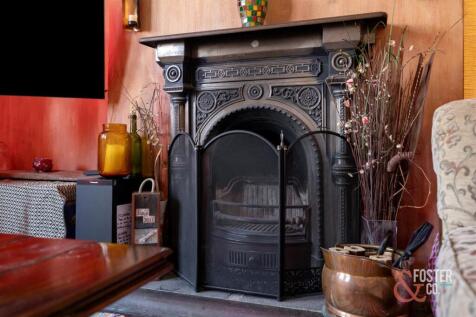 Addison Road, 84-014.jpg