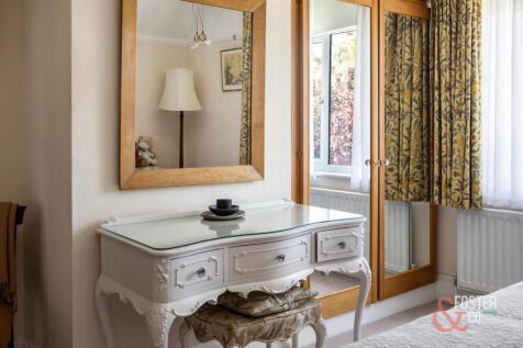 Raphael Road, 29-005.jpg