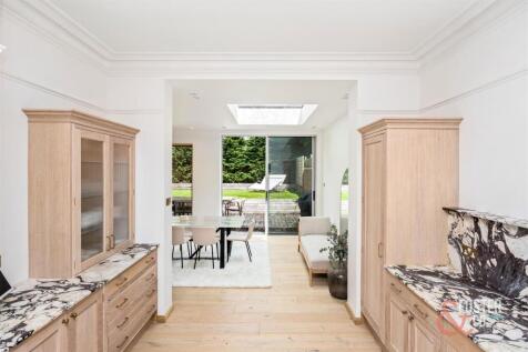 Vallance Road, 21_013.JPG