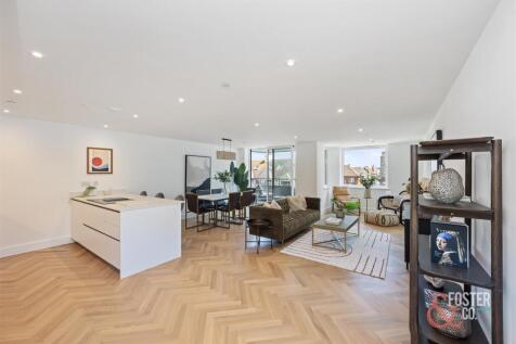 Flat 13-002 13.31.41.jpg