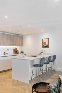 Flat 13-022 13.31.41.jpg