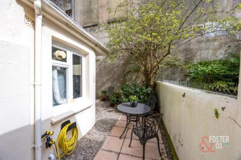 Lansdowne Place, 44-026.jpg