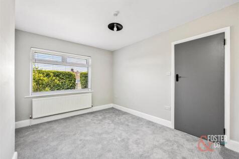 Ladies Mile Rd, 130-002.JPG