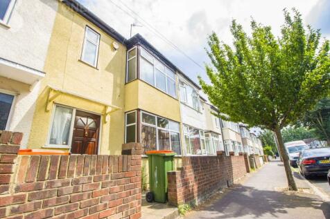 3 bedroom houses to rent in manor park, east london - rightmove