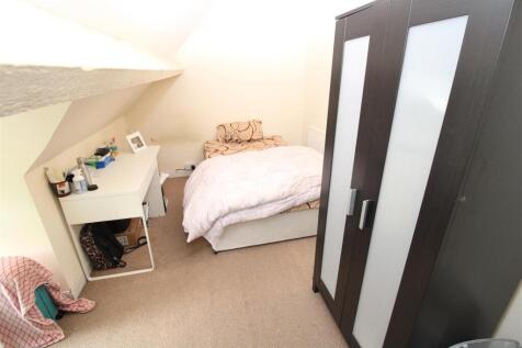 Room 5.jpg