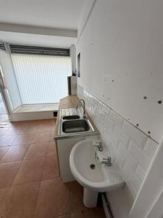 WhatsApp Image 2025-10-06 at 10.56.36.jpeg