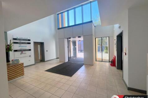 Reception atriumjpg ii.jpg