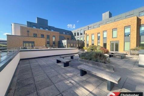 Private courtyard ii.jpg