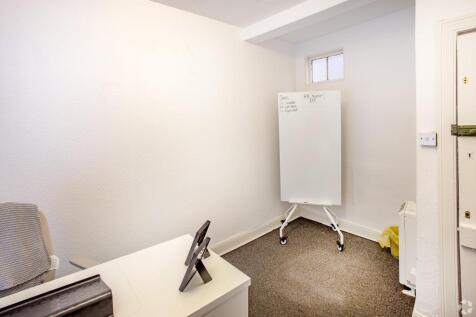 smaller suite lower ground floor