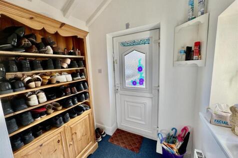 Entrance Porch