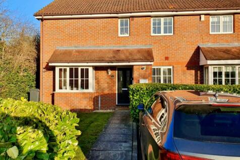 2 Bedroom Houses For Sale In Letchworth Garden City Rightmove