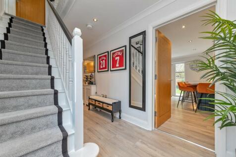 3ElderberryClose-15.jpg