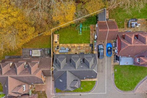 3ElderberryClose-3.jpg
