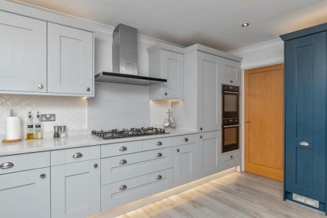 3ElderberryClose-37.jpg