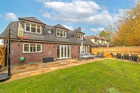 3ElderberryClose-61.jpg