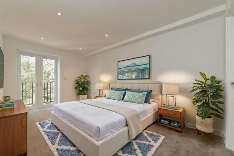 Provence House - 4.jpg