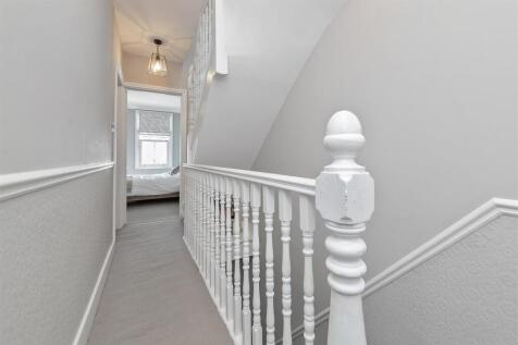 5LadysmithRoad-30.jpg