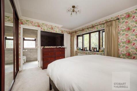 Bedroom 1 To En-Suite