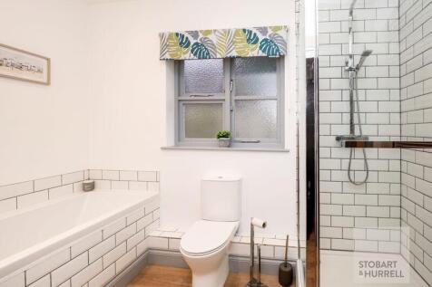 Bath &amp; Shower Room