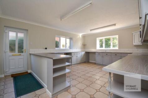 Kitchen to Outside 