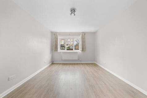 First Bedroom (2)