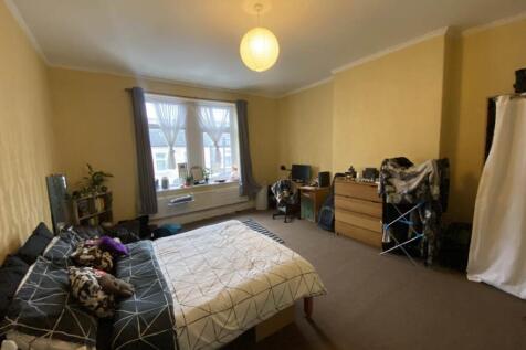 Bedroom 5 - First Fl