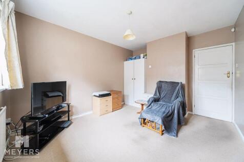 Bedroom / Snug