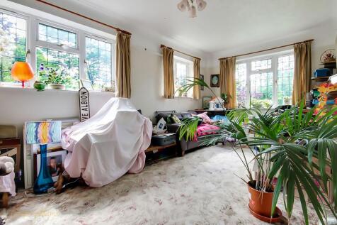 Second Reception/Downstairs Bedroom