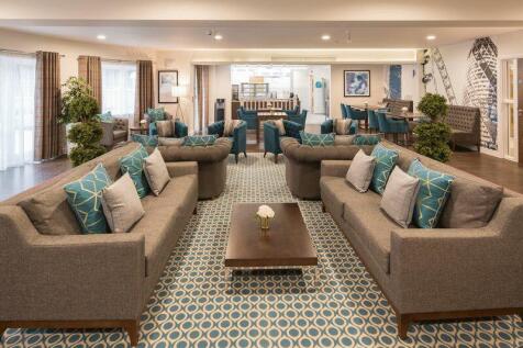 Residents' lounge and café