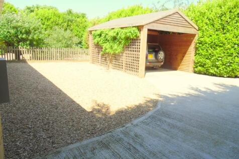 PARKING &amp; CARPORT