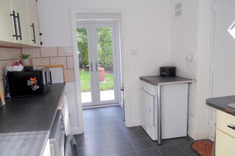 KITCHEN/BREAKFAST RM