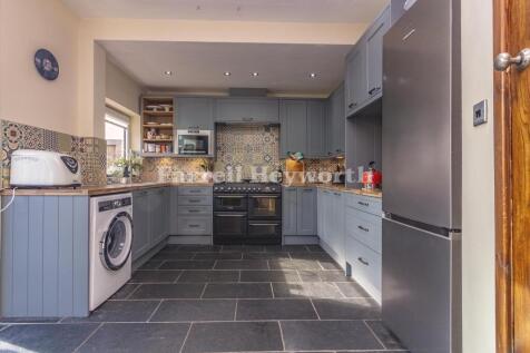 Kitchen c